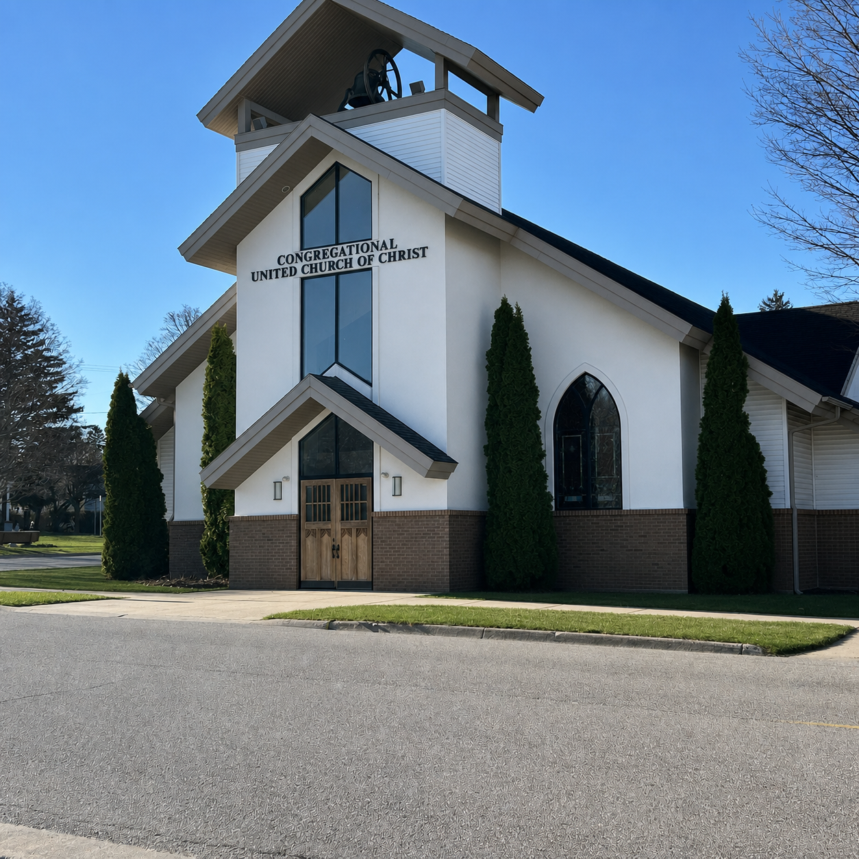 The front entrance and bell tower of Shelby Congregational United Church of Christ